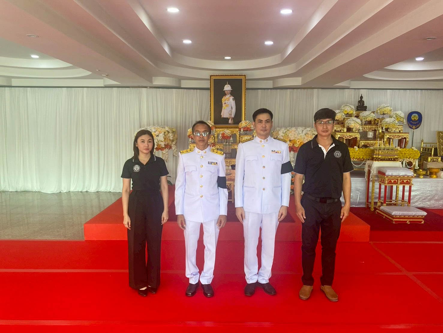 นายเอกนรินทร์ จินทะวงค์ ผู้อำนวยการสำนักงานทางหลวงที่ 11 มอบหมายให้ นายศุภราช สัมฤทธิ์ ผู้อำนวยการส่วนไฟฟ้า
