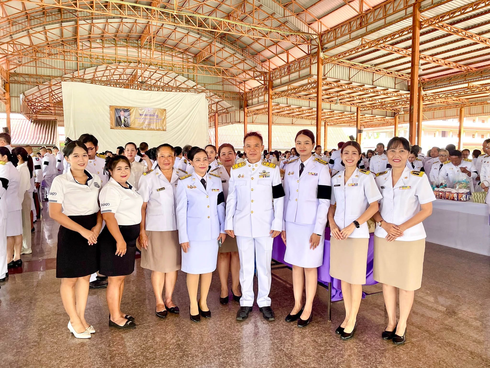 เข้าร่วมพิธีเจริญพระพุทธมนต์และทำบุญตักบาตรถวายพระราชกุศล เนื่องในโอกาสวันเฉลิมพระชนมพรรษา 28 กรกฎาคม 2569